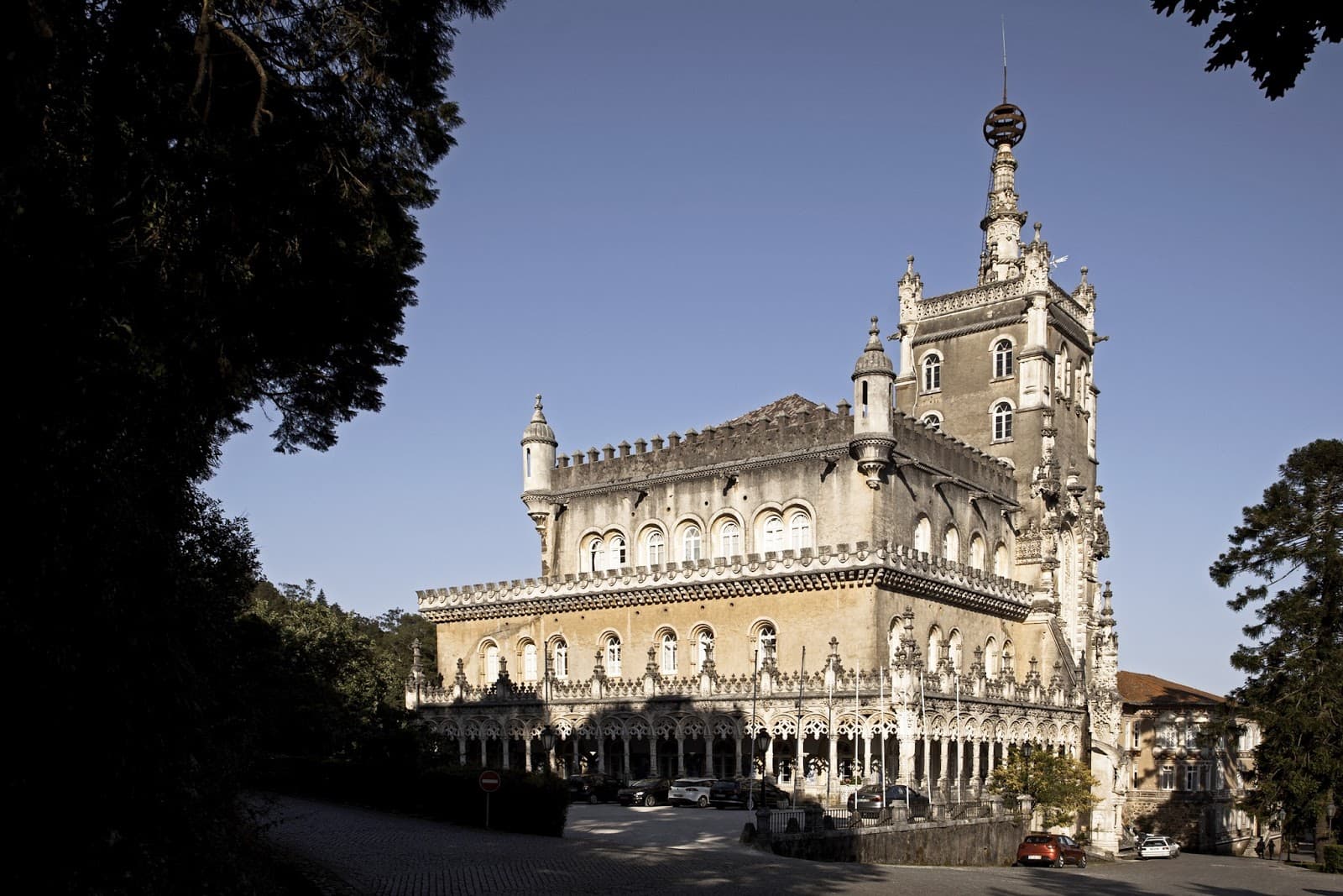 Bussaco Palace - Image 1