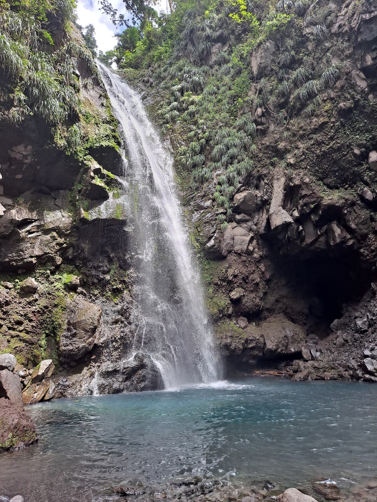 Falls of Baleine - Image 1