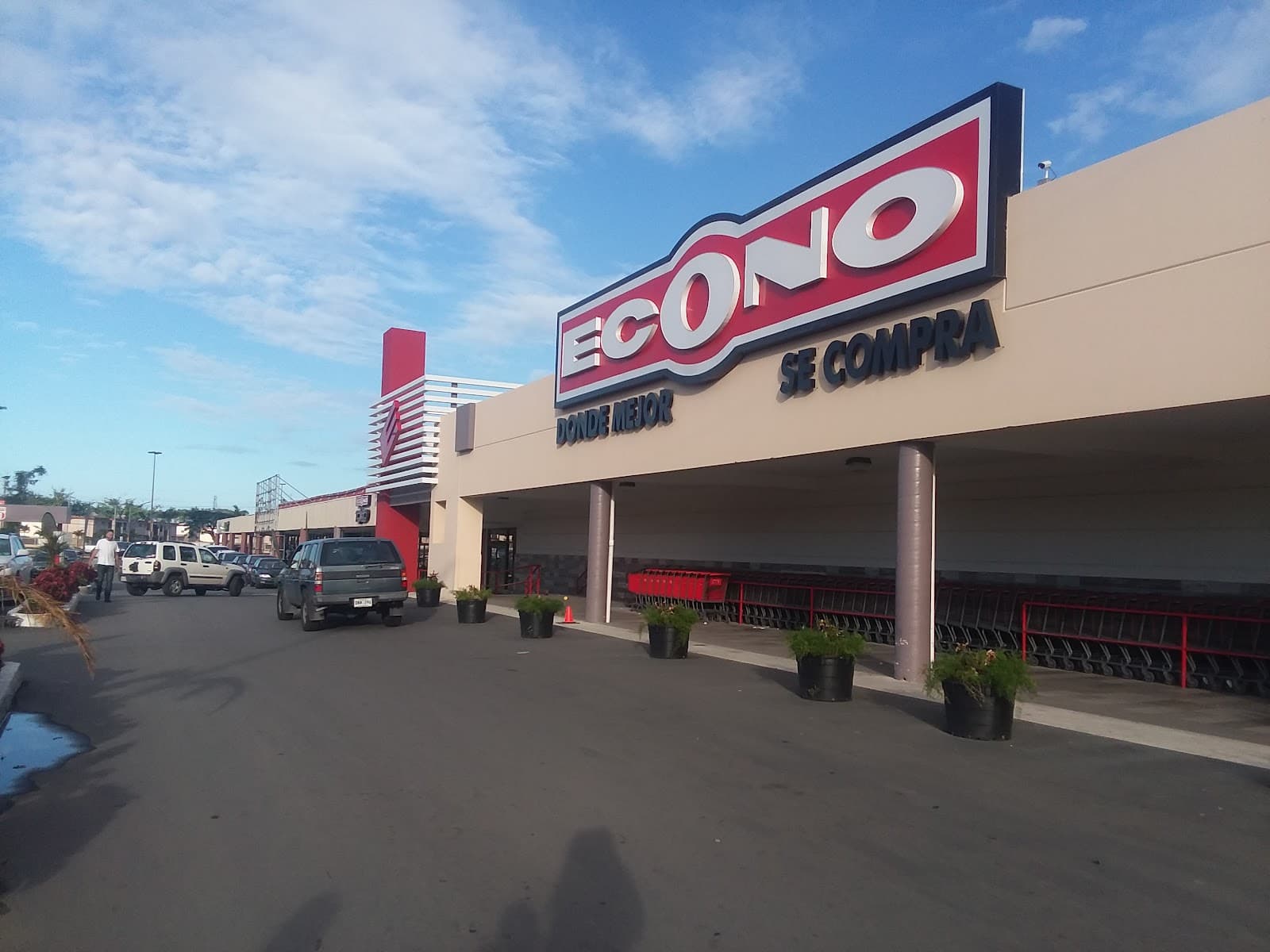 Humacao Town Plaza - Image 1