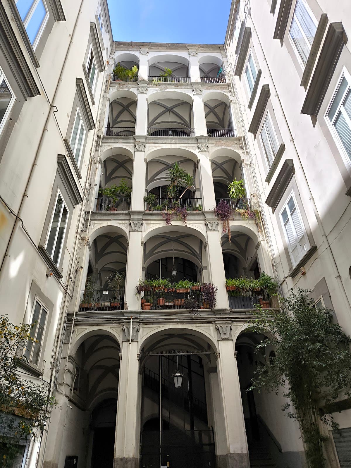 Palazzo De Sangro - Image 1