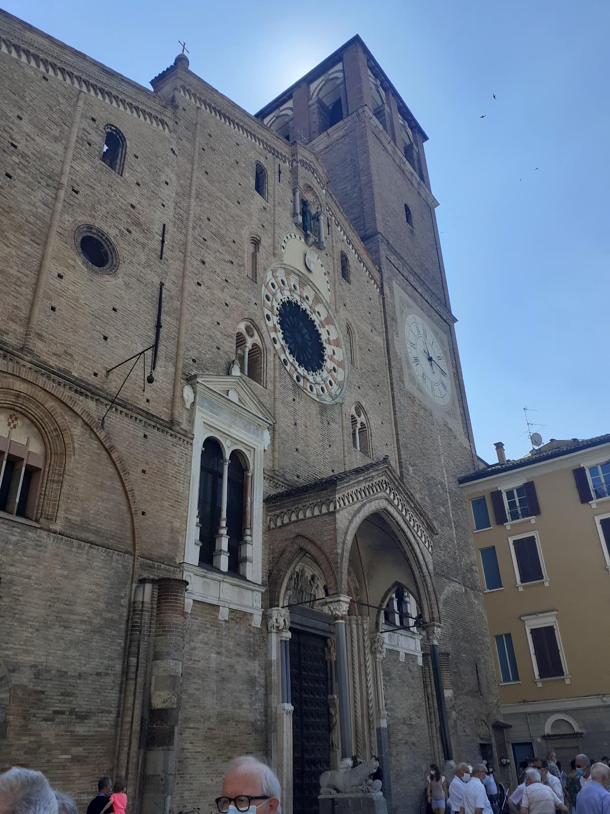 Broletto (Town Hall) - Image 1