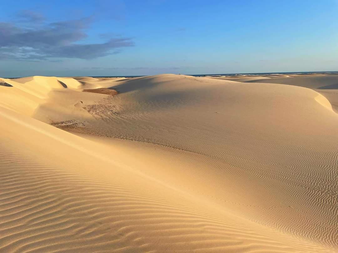 Zahek Sand Dunes - Image 1
