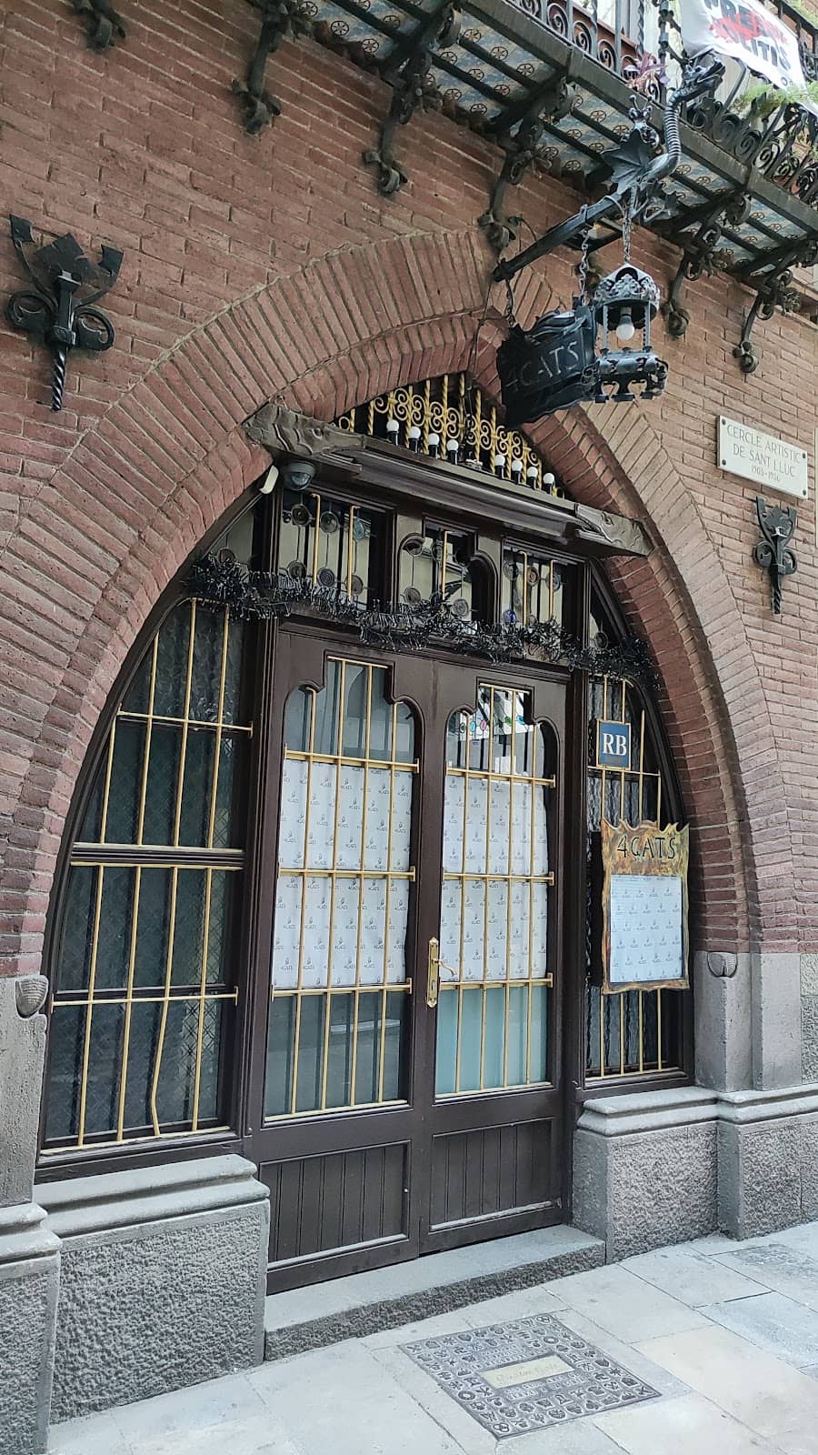 Vertical photo