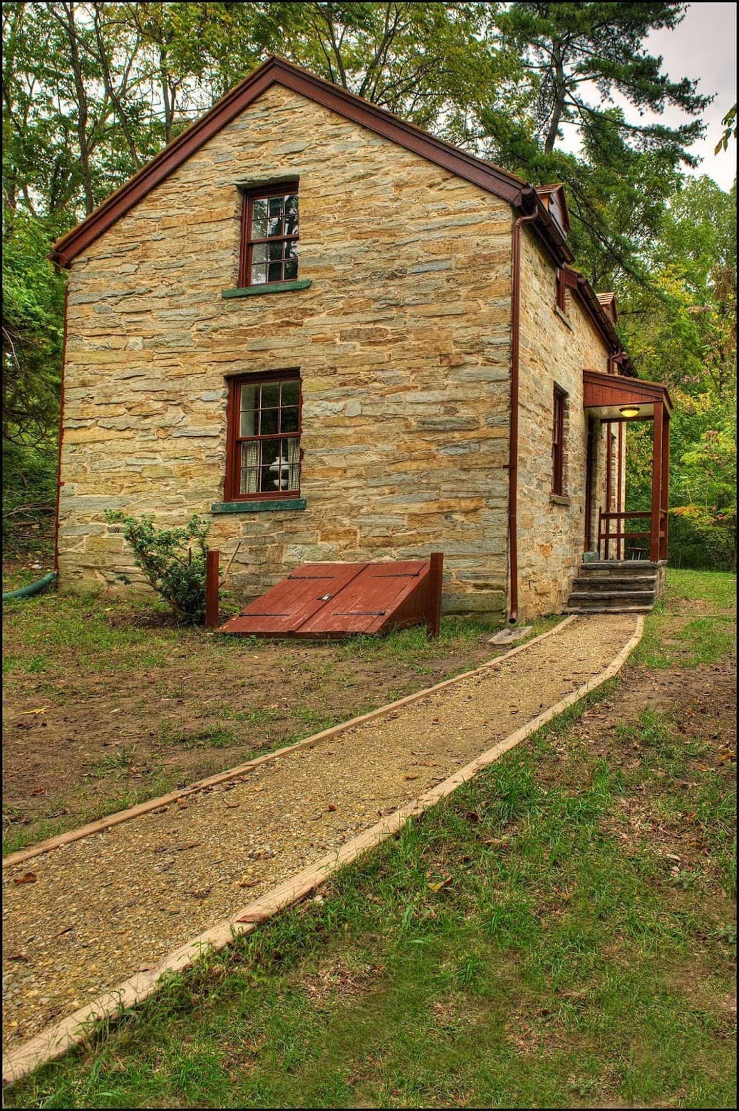 Direct C&O Canal Towpath Access