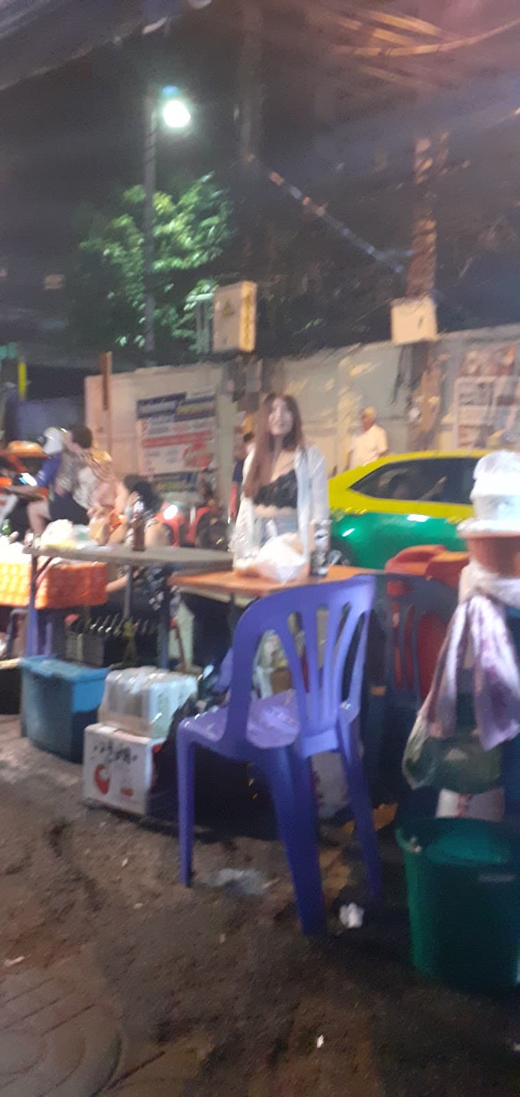 Sukhumvit Soi 4 - Image 1