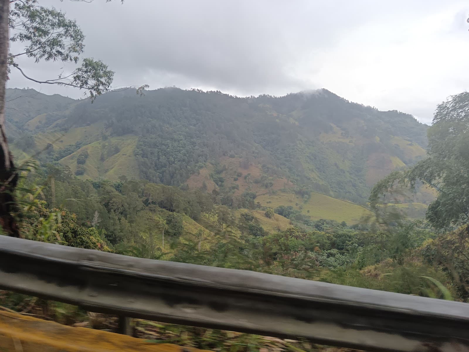 La Ciénaga de Manabao (park entrance) - Image 1