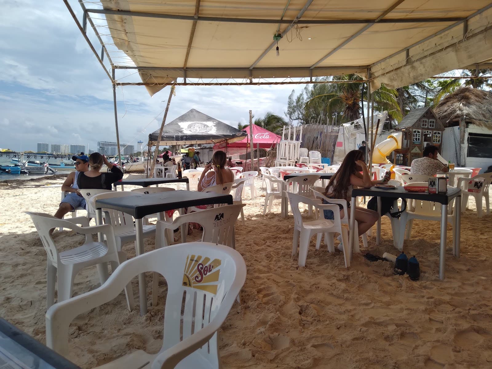 Pacho's - Image 1