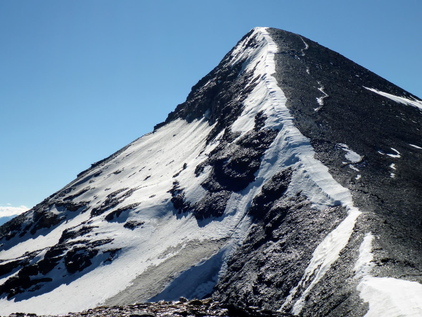 Piz Segnas - Image 1