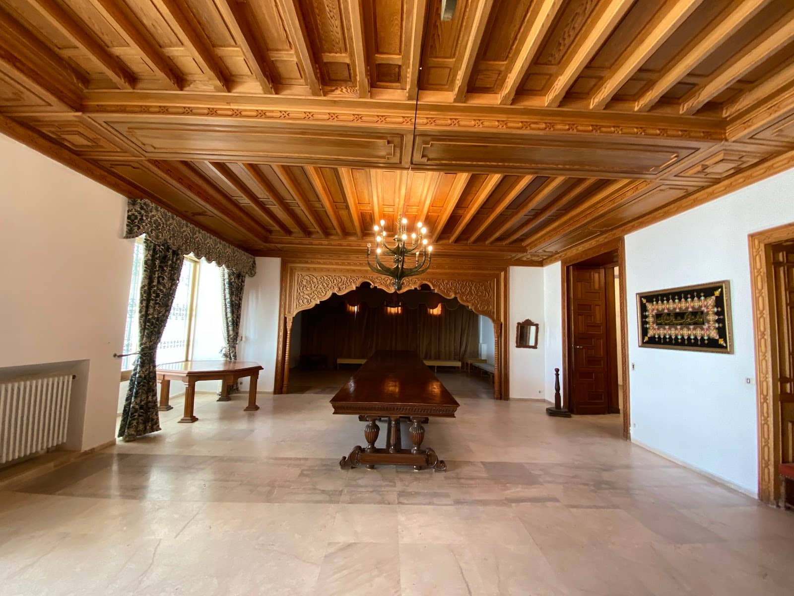Personalized Curator Tours