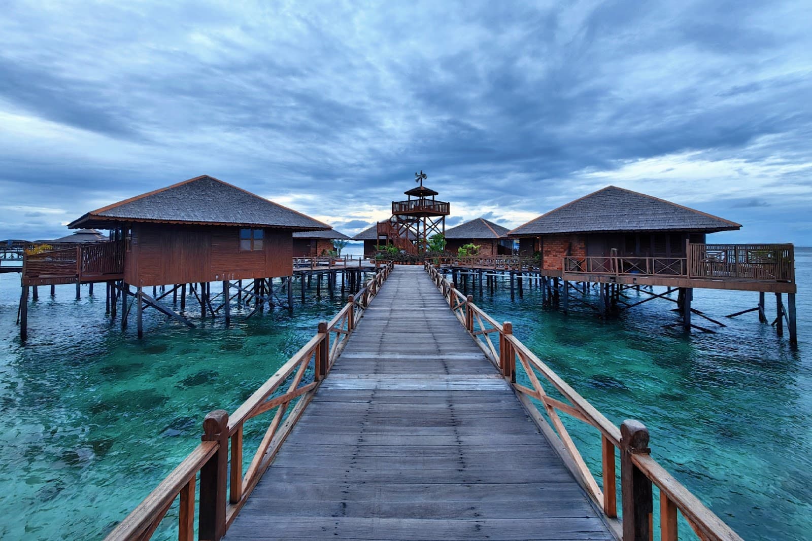Hanging Gardens (Sipadan) - Image 1