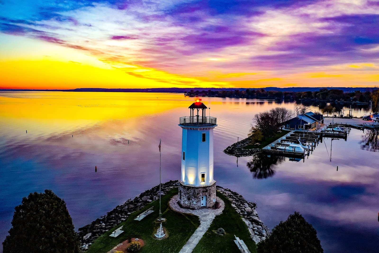 Lake Winnebago Shoreline (Oshkosh) - Image 1