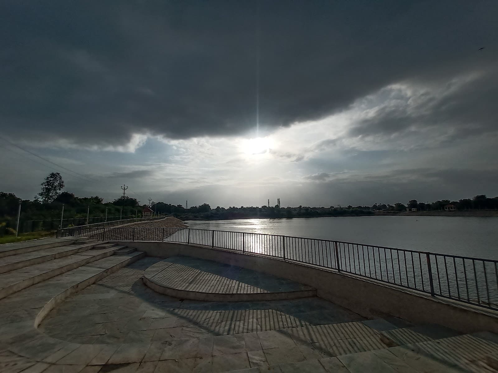 Nari Lake - Image 1