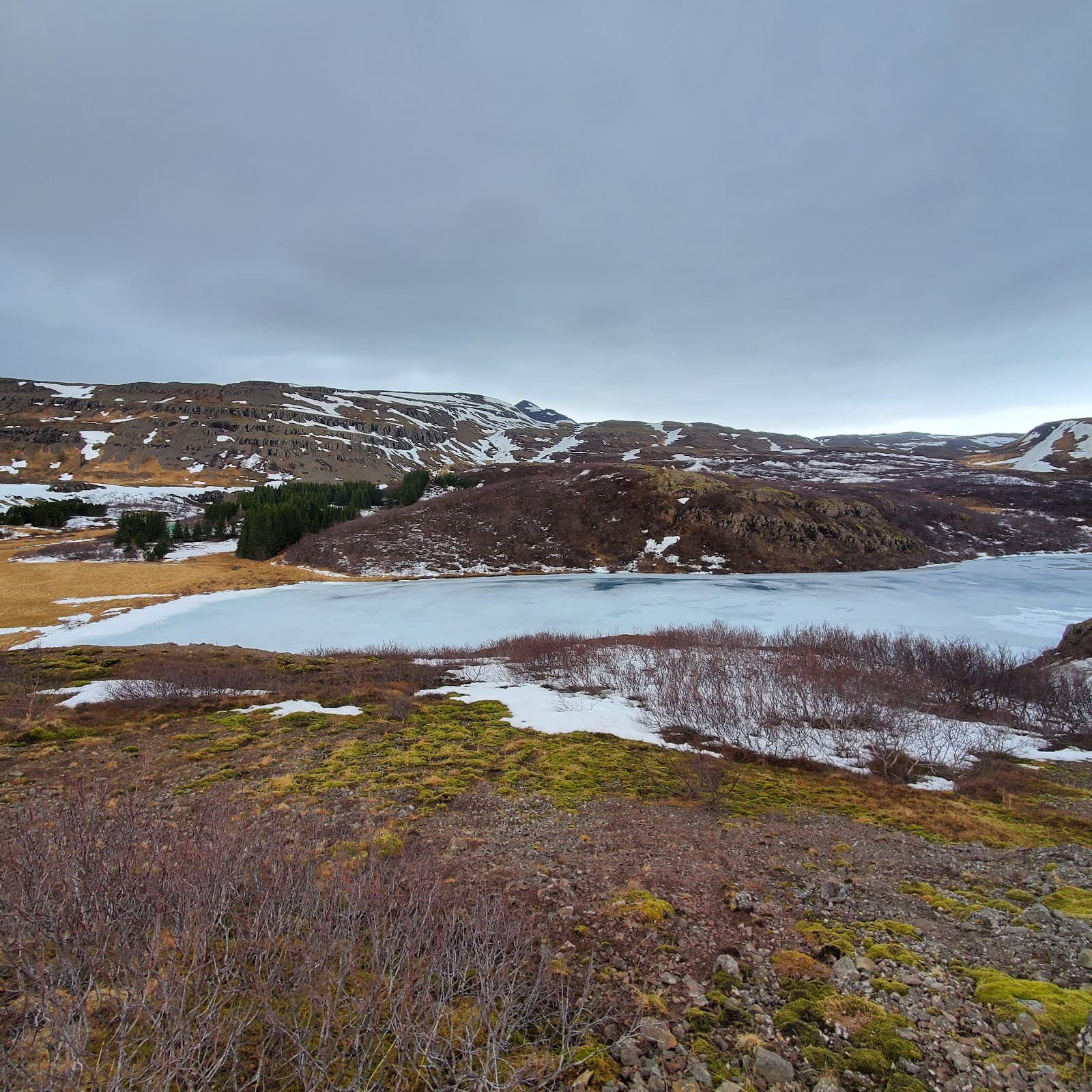 Hreðavatn Lake - Image 1