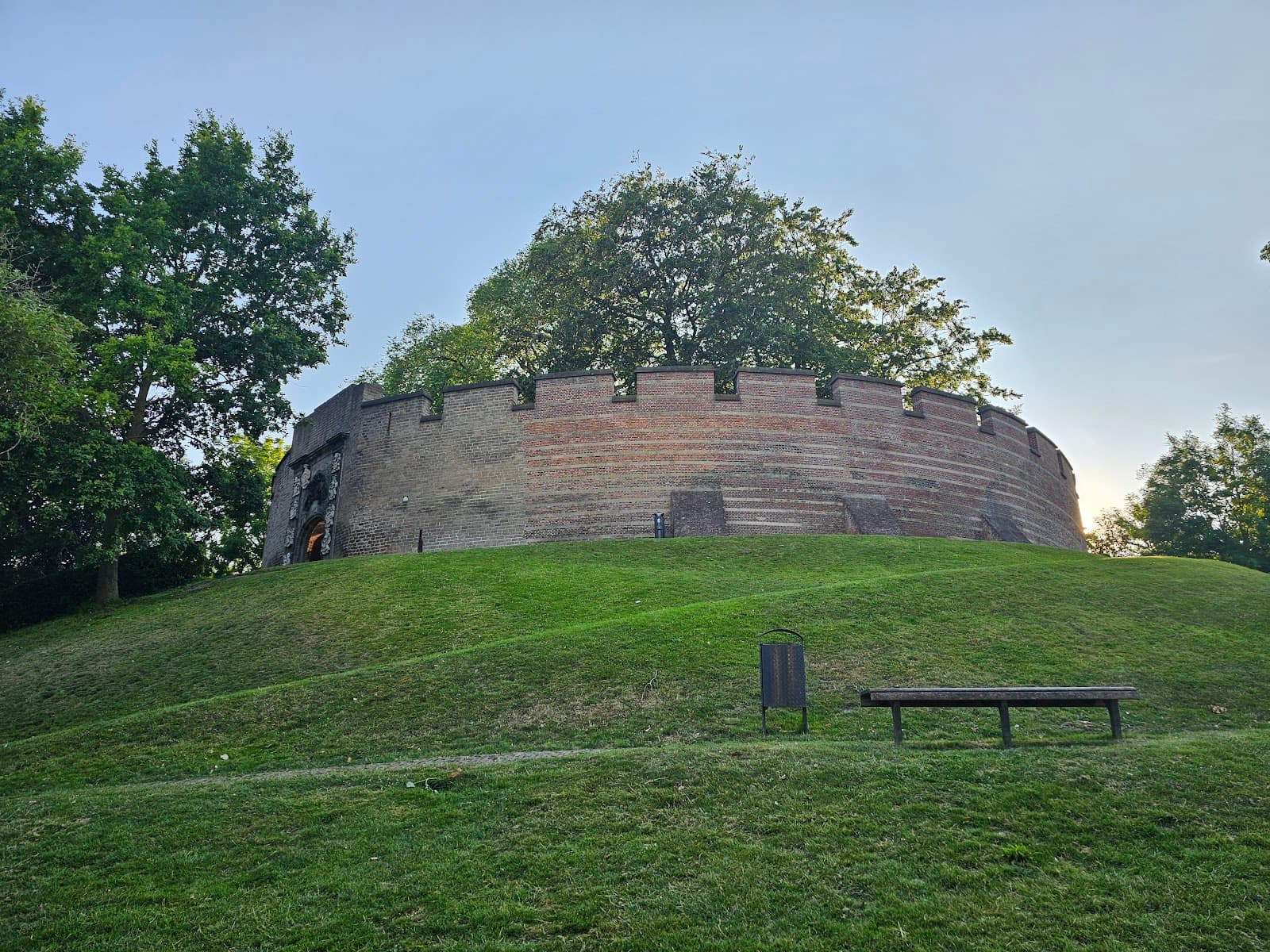 Burcht van Leiden (citadel) - Image 1