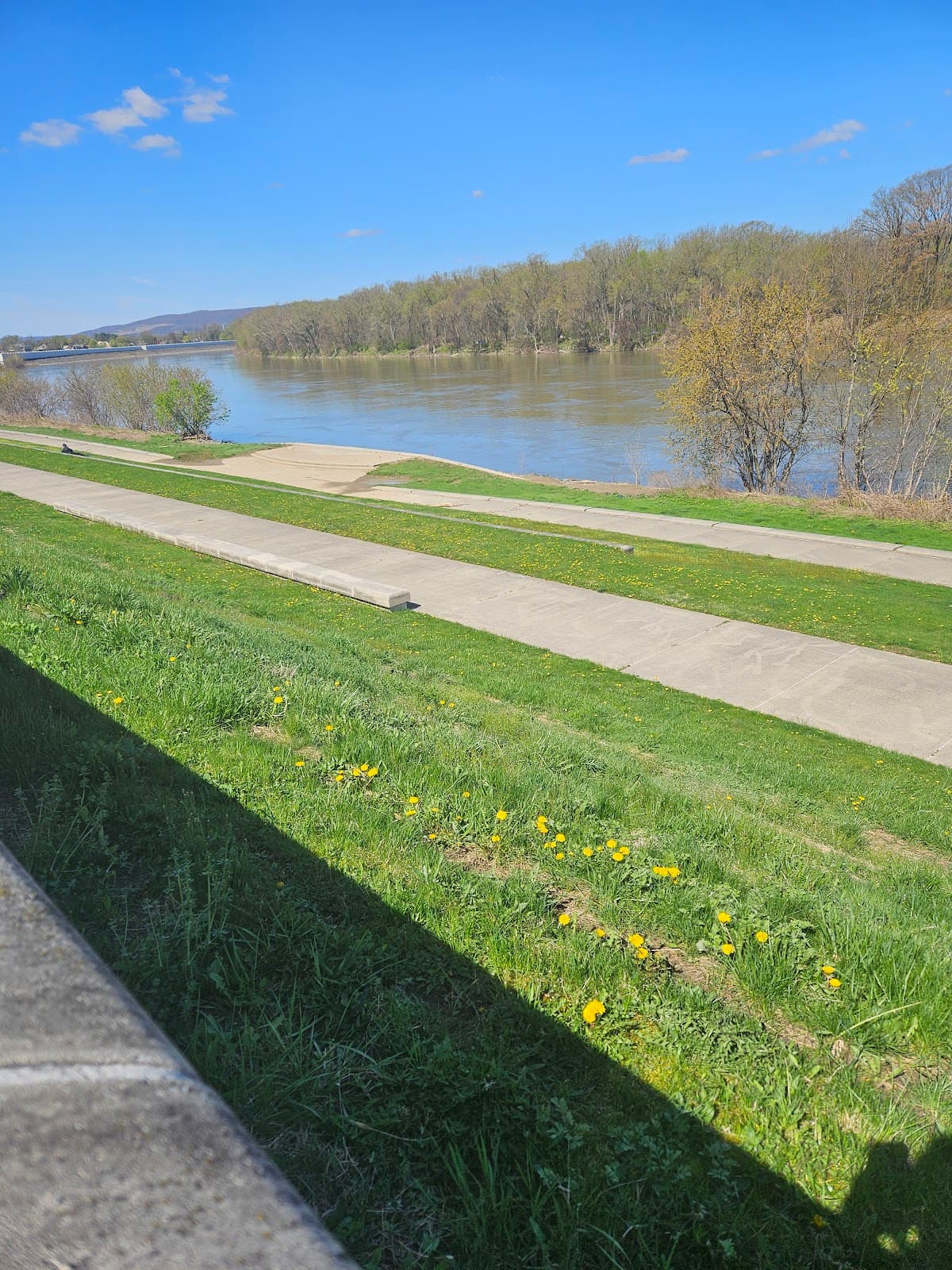 River Street Historic District - Image 1