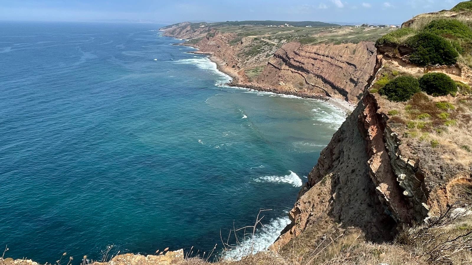 Serra do Bouro Cliffs - Image 1