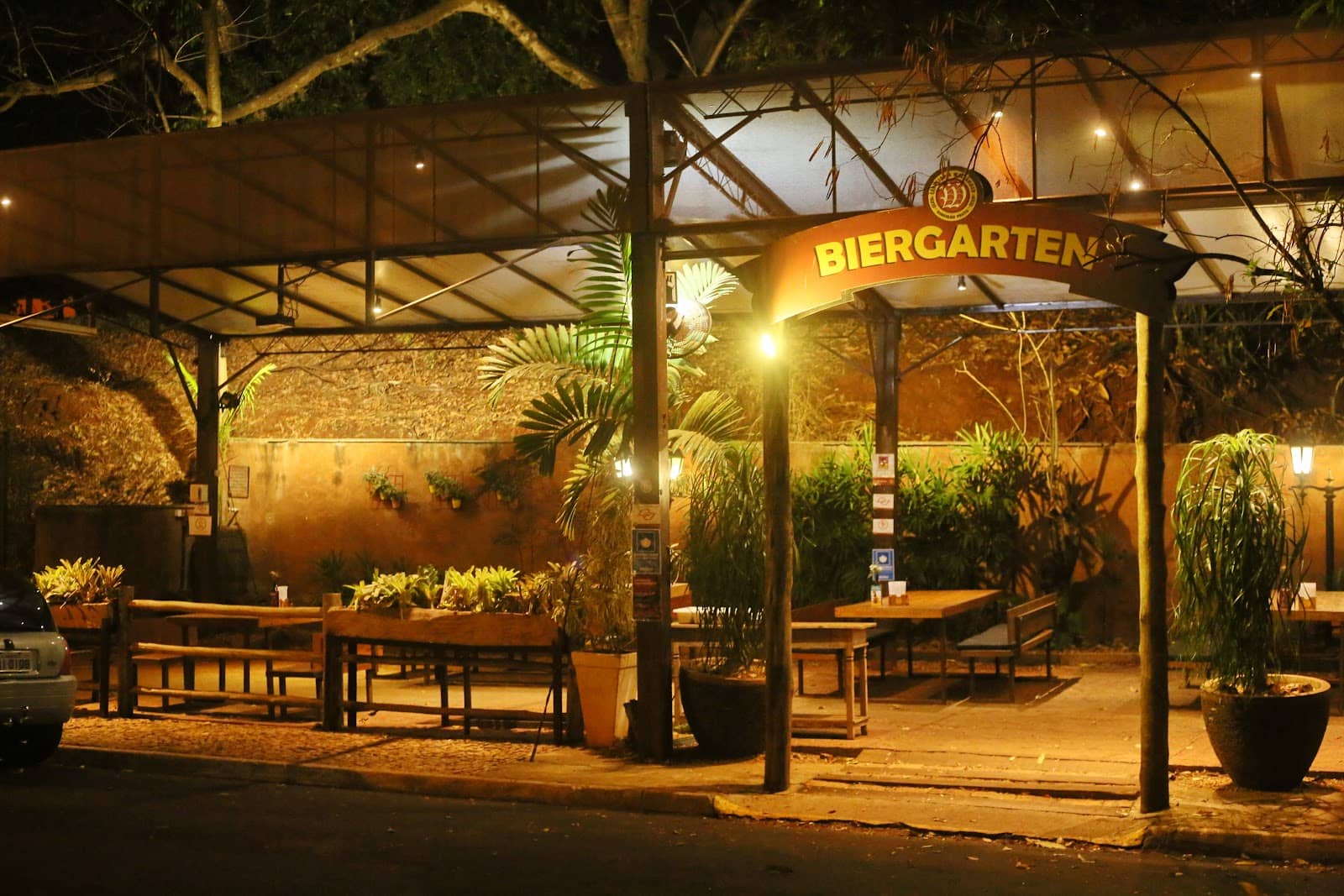 Biergarten Ambiance