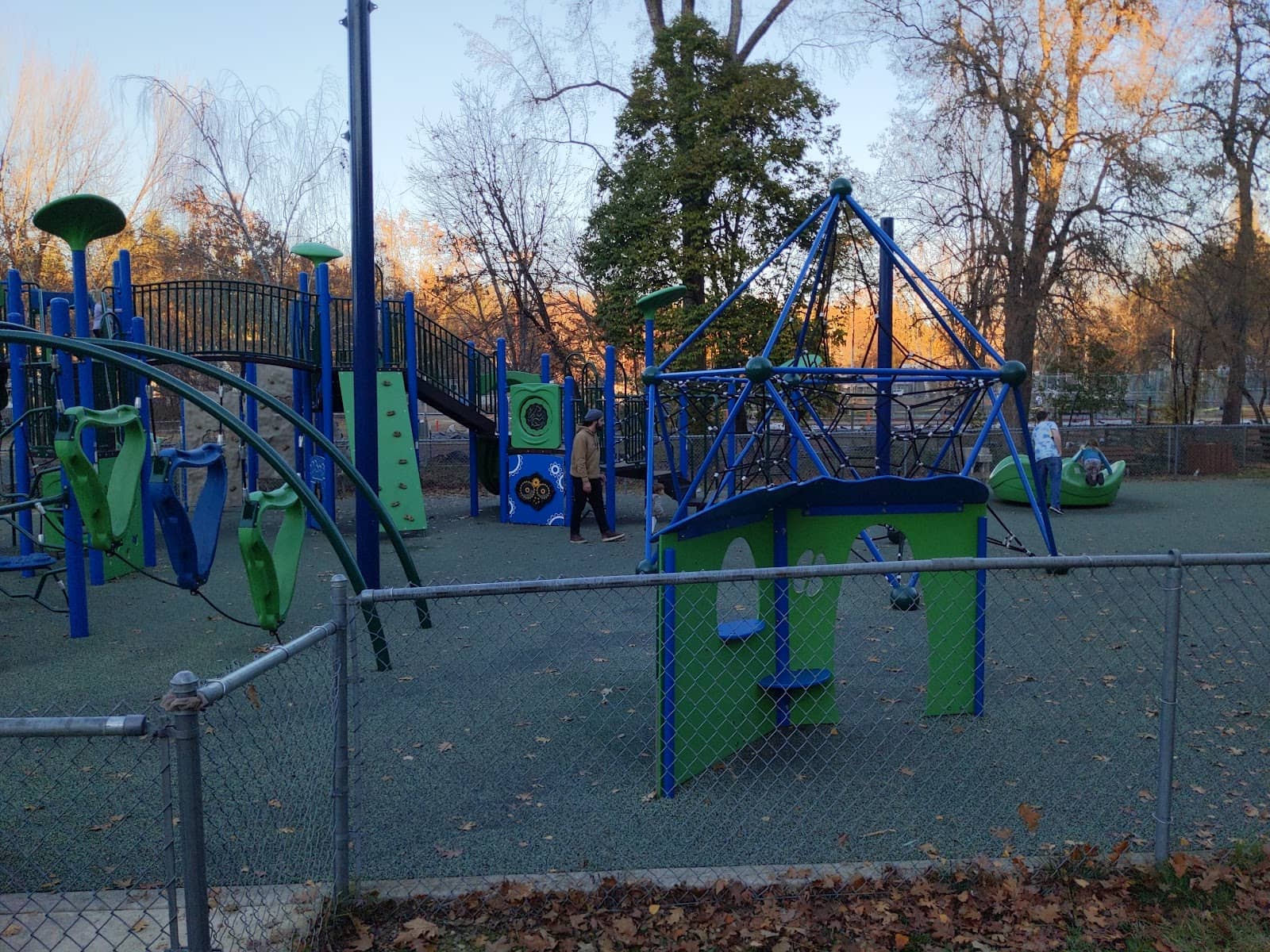 Pickleball Courts