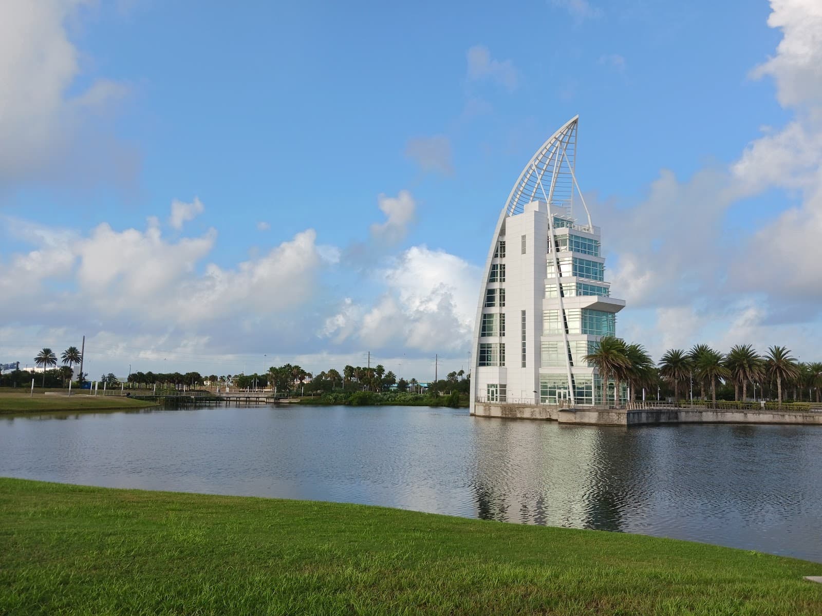 Port Canaveral (The Cove) - Image 1