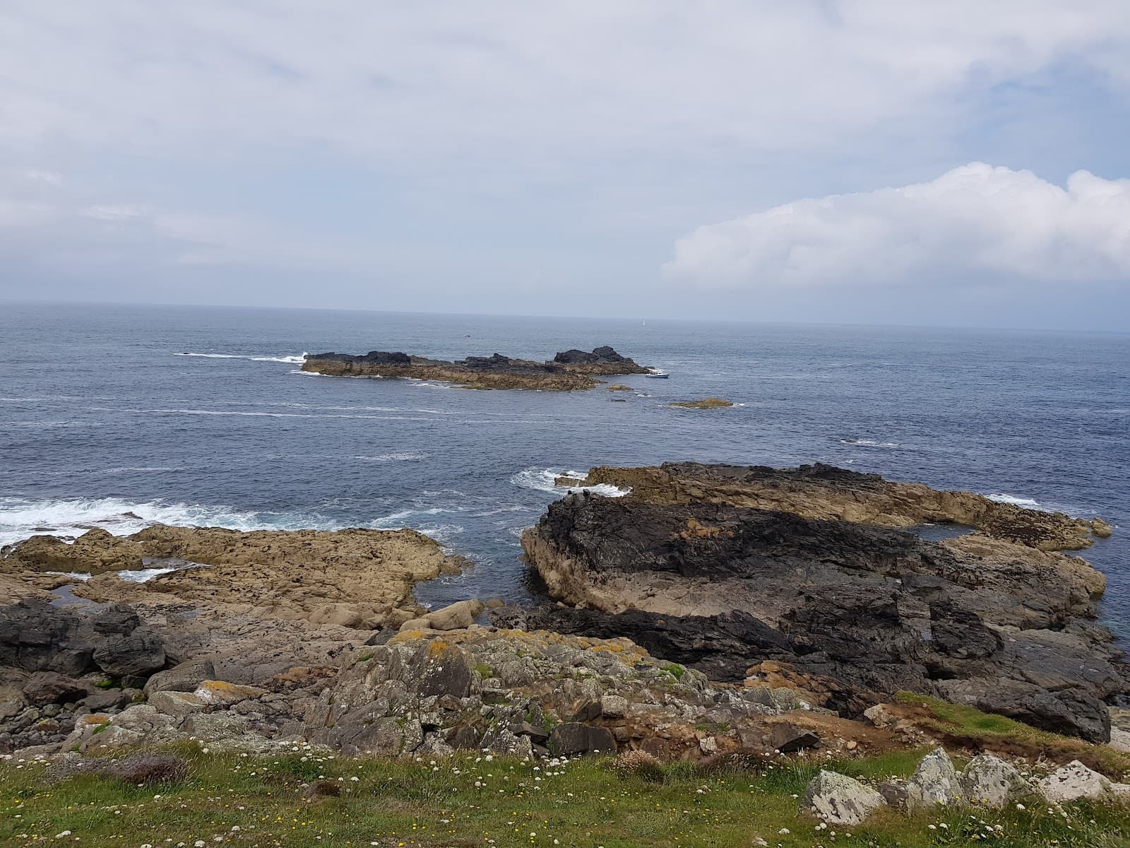 Seal Island Western Carracks - Image 1