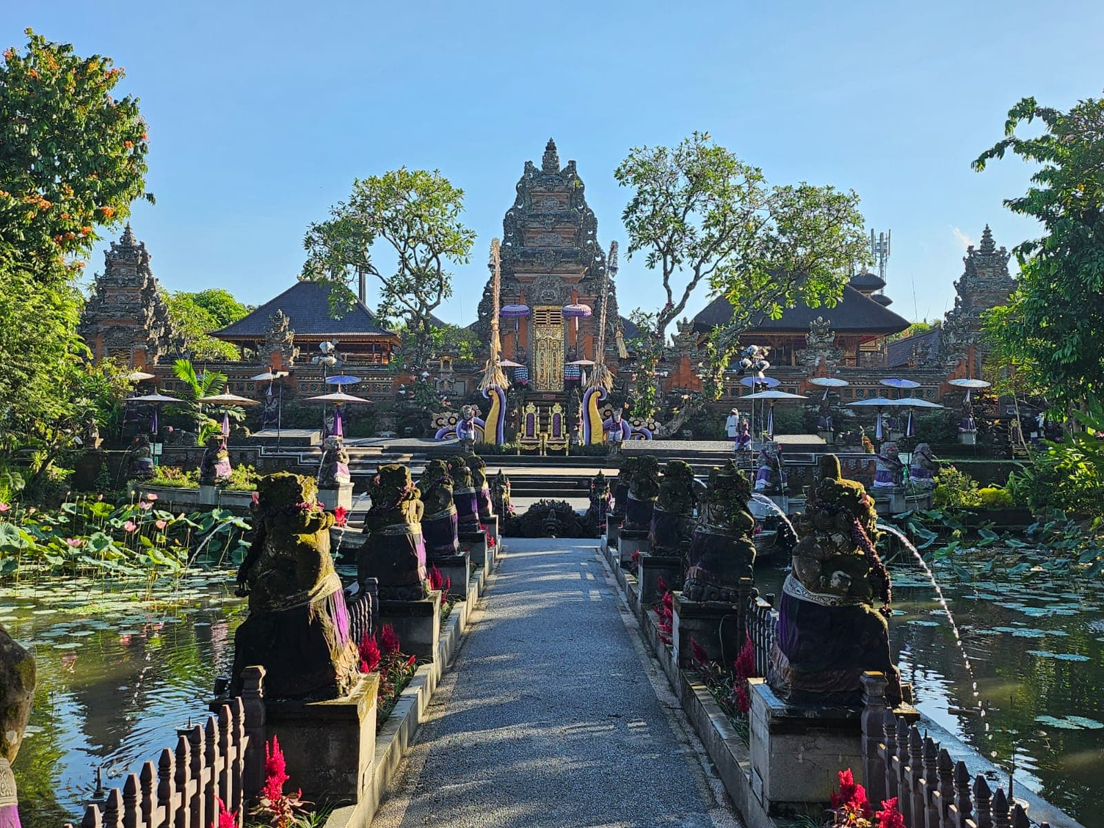 Pura Taman Saraswati (Ubud Water Palace) - Image 1