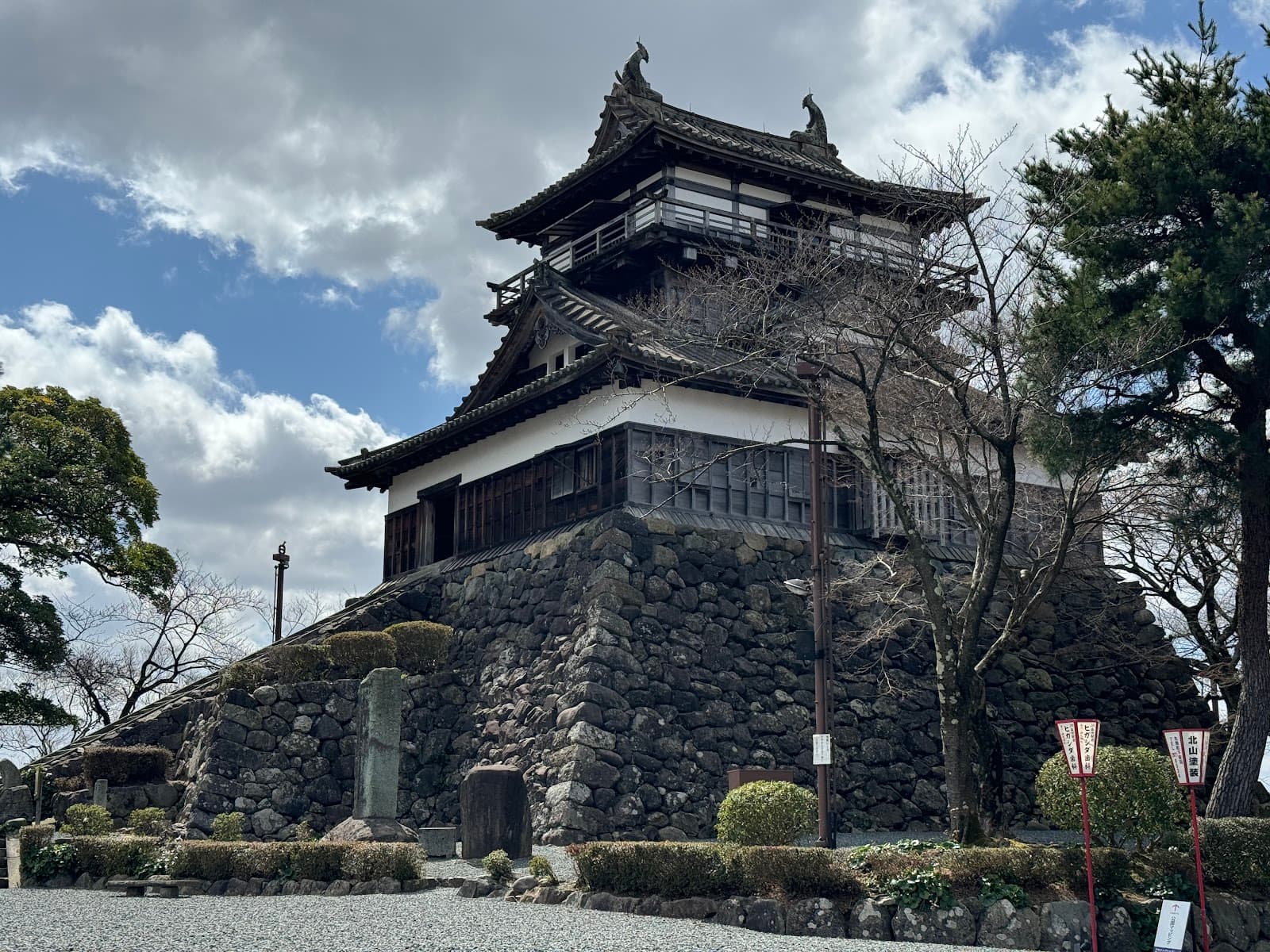 Maruoka Castle - Image 1