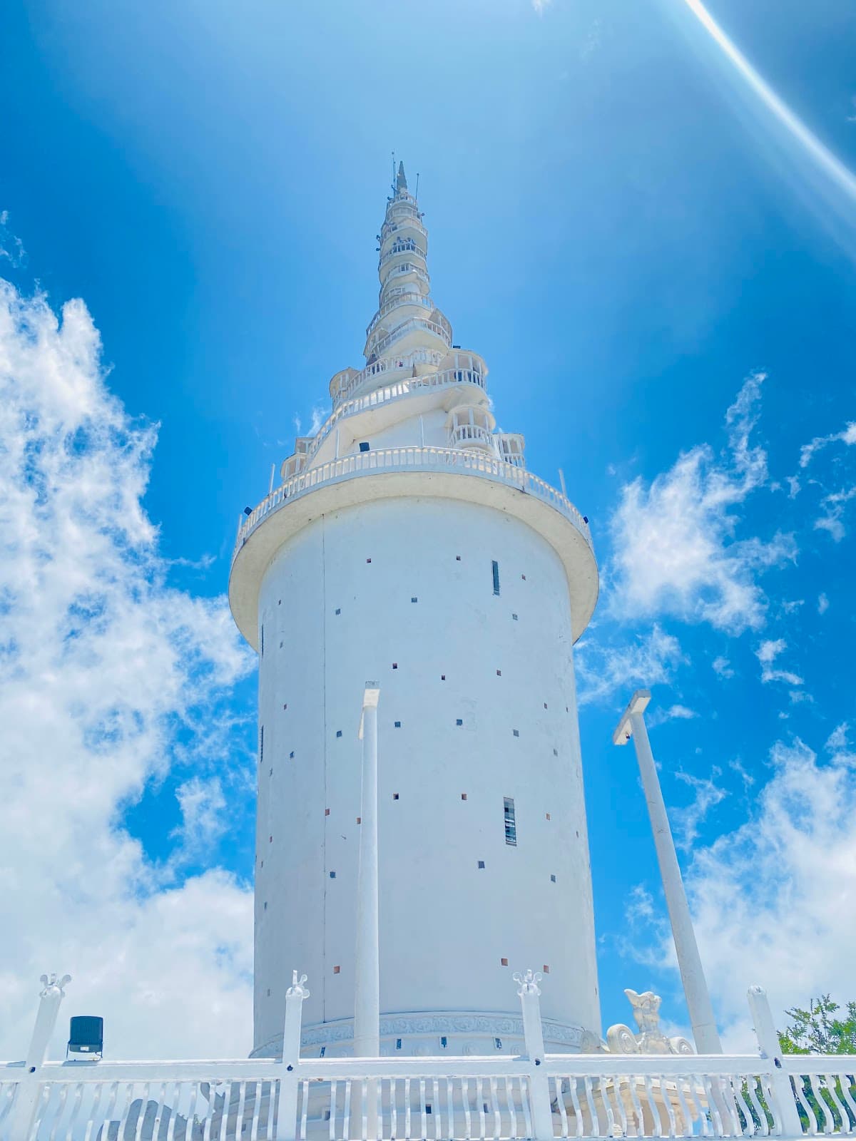 Ambuluwawa Tower - Image 1