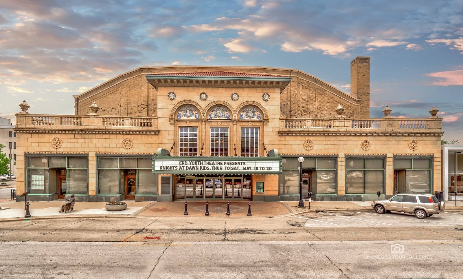 Intimate Viewing Experience