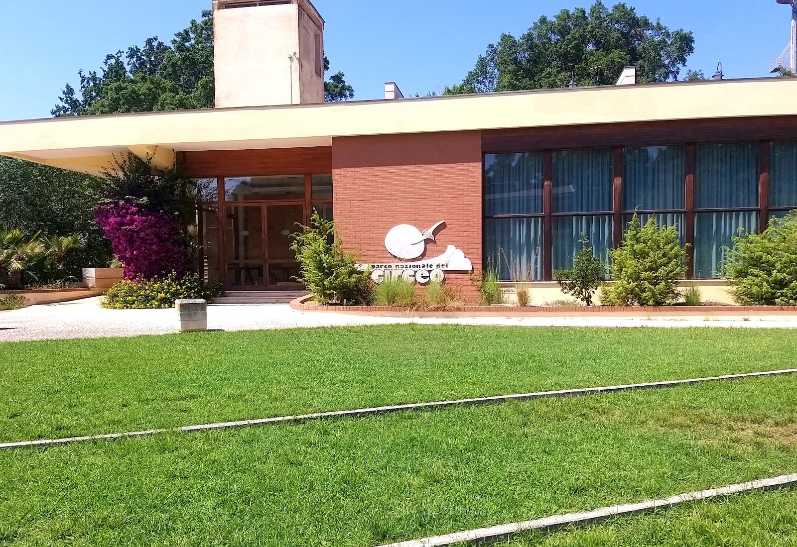 Centro Visitatori e Museo del Parco (Sabaudia) - Image 1