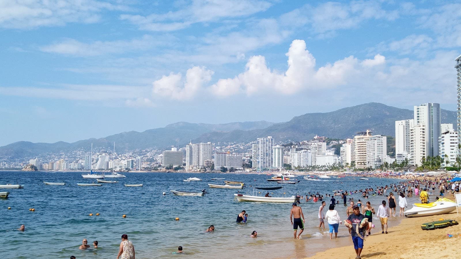 Playa Icacos - Image 1