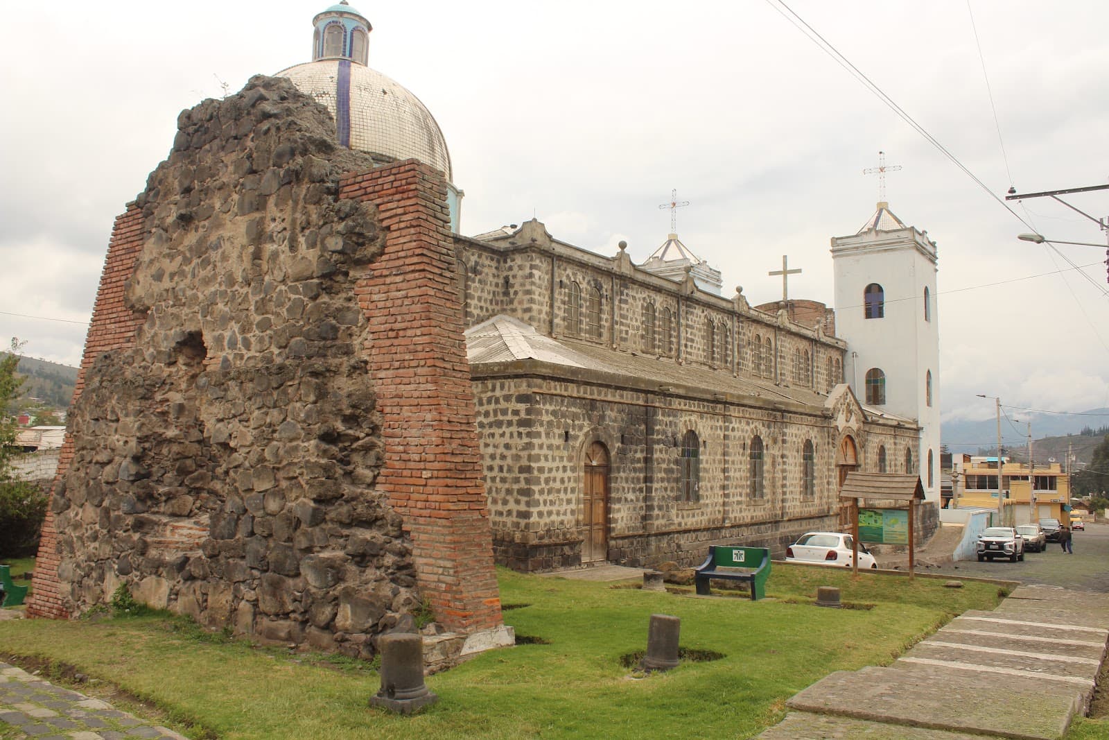 Ruins of La Asunción Church (Guano) - Image 1
