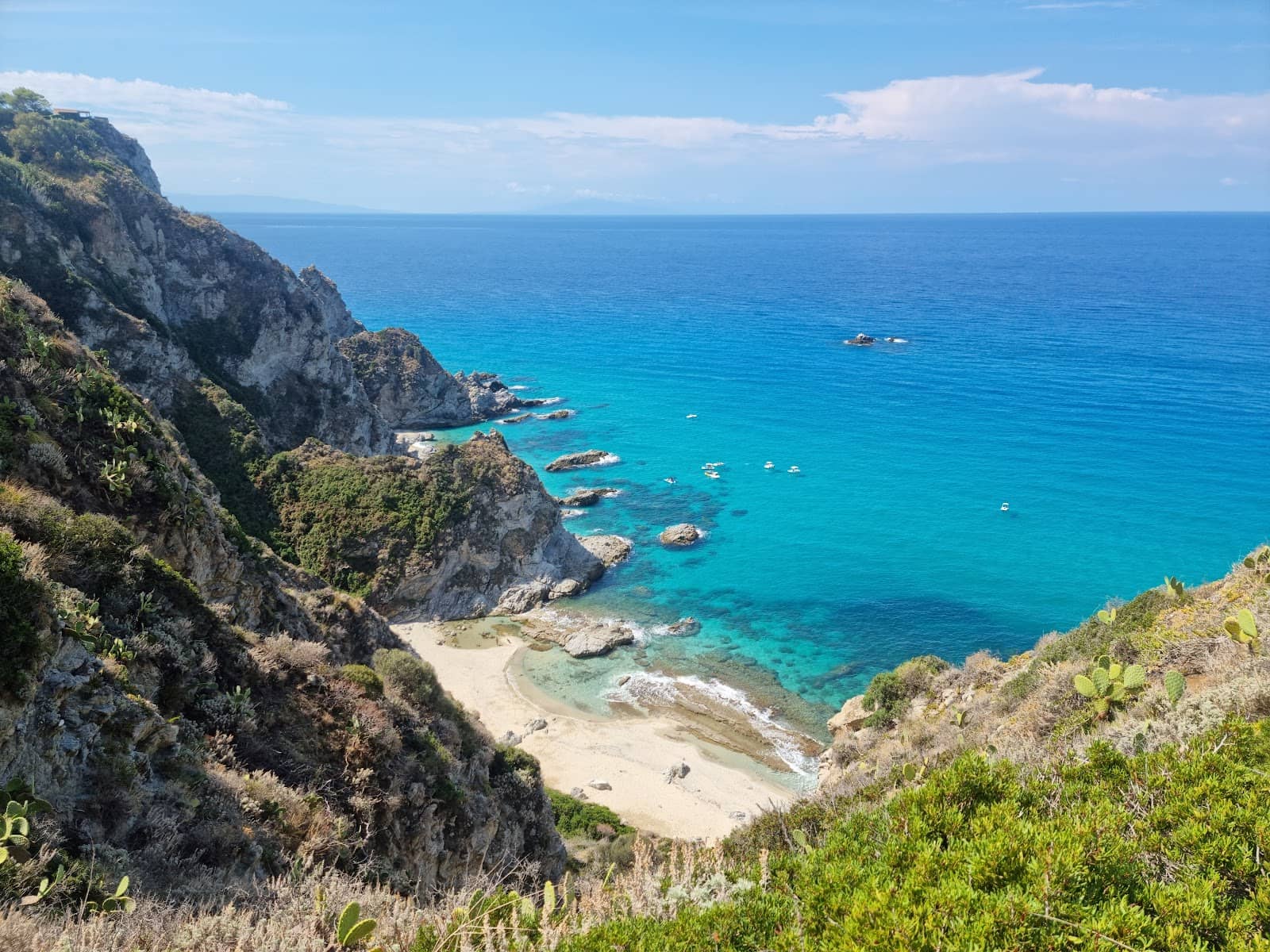 Grotticelle Beach Vista