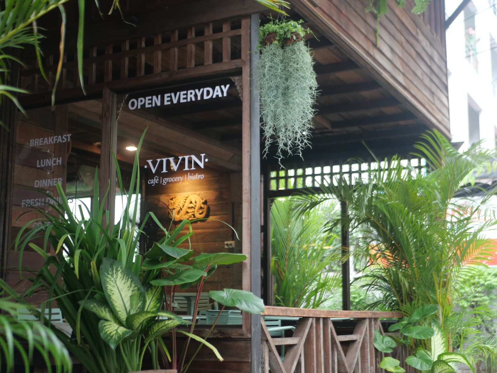Vivin Sukhumvit 22 - Image 1
