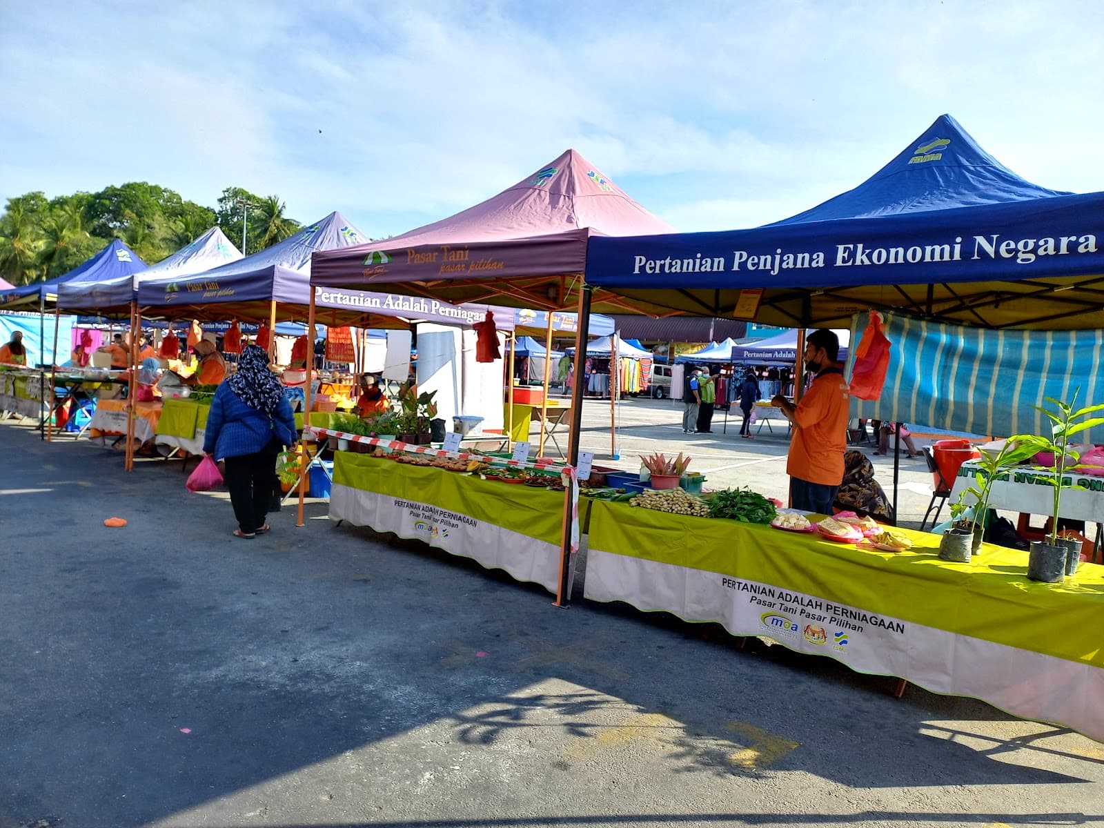 Port Dickson Night Market - Image 1