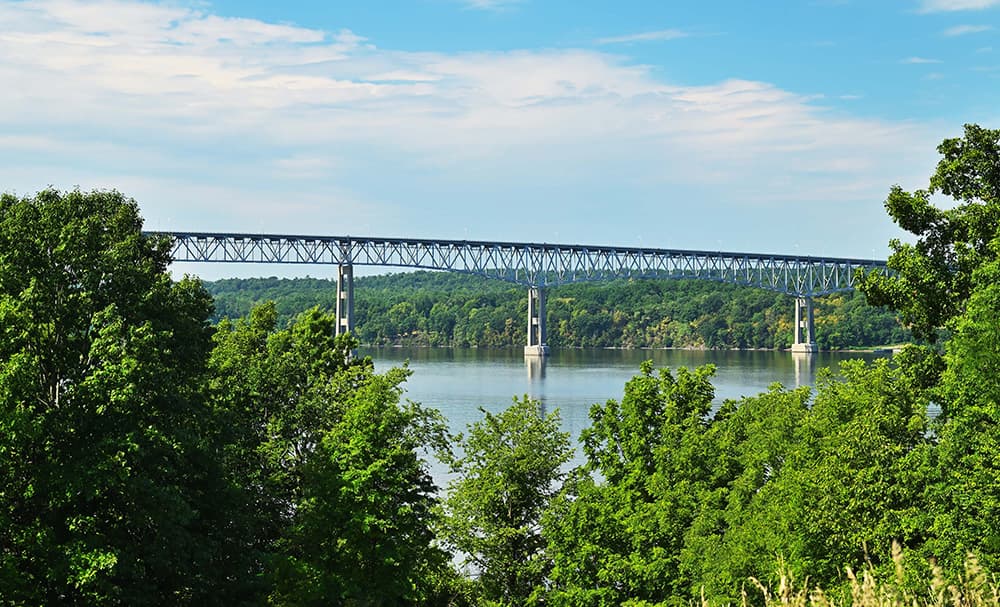 Kingston-Rhinecliff Bridge - Image 1