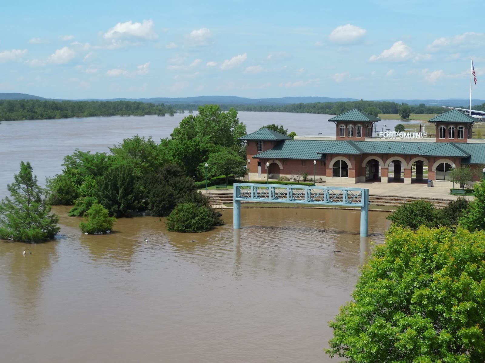 Harry E. Kelley River Park - Image 1