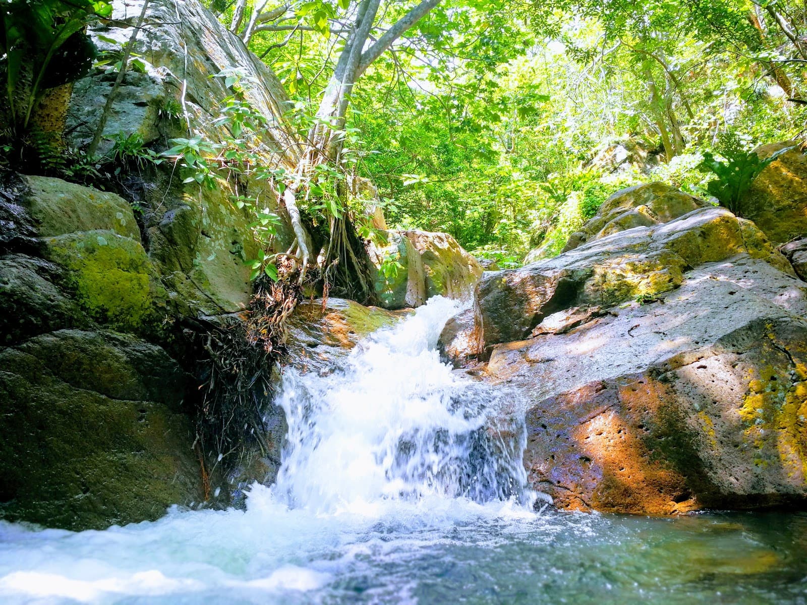 Miradores de Los Besotes - Image 1