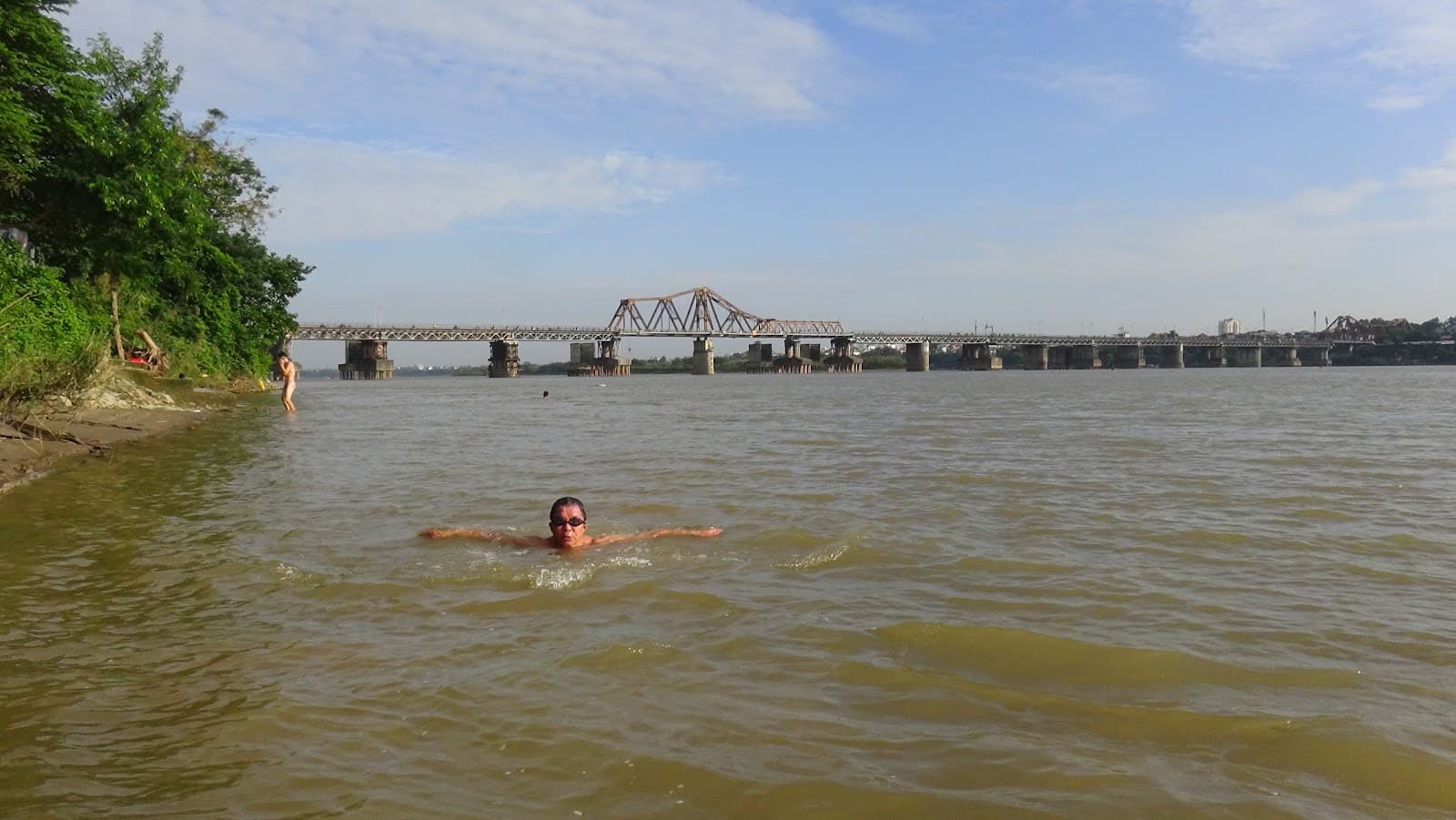 Red River Banana Island Hanoi - Image 1