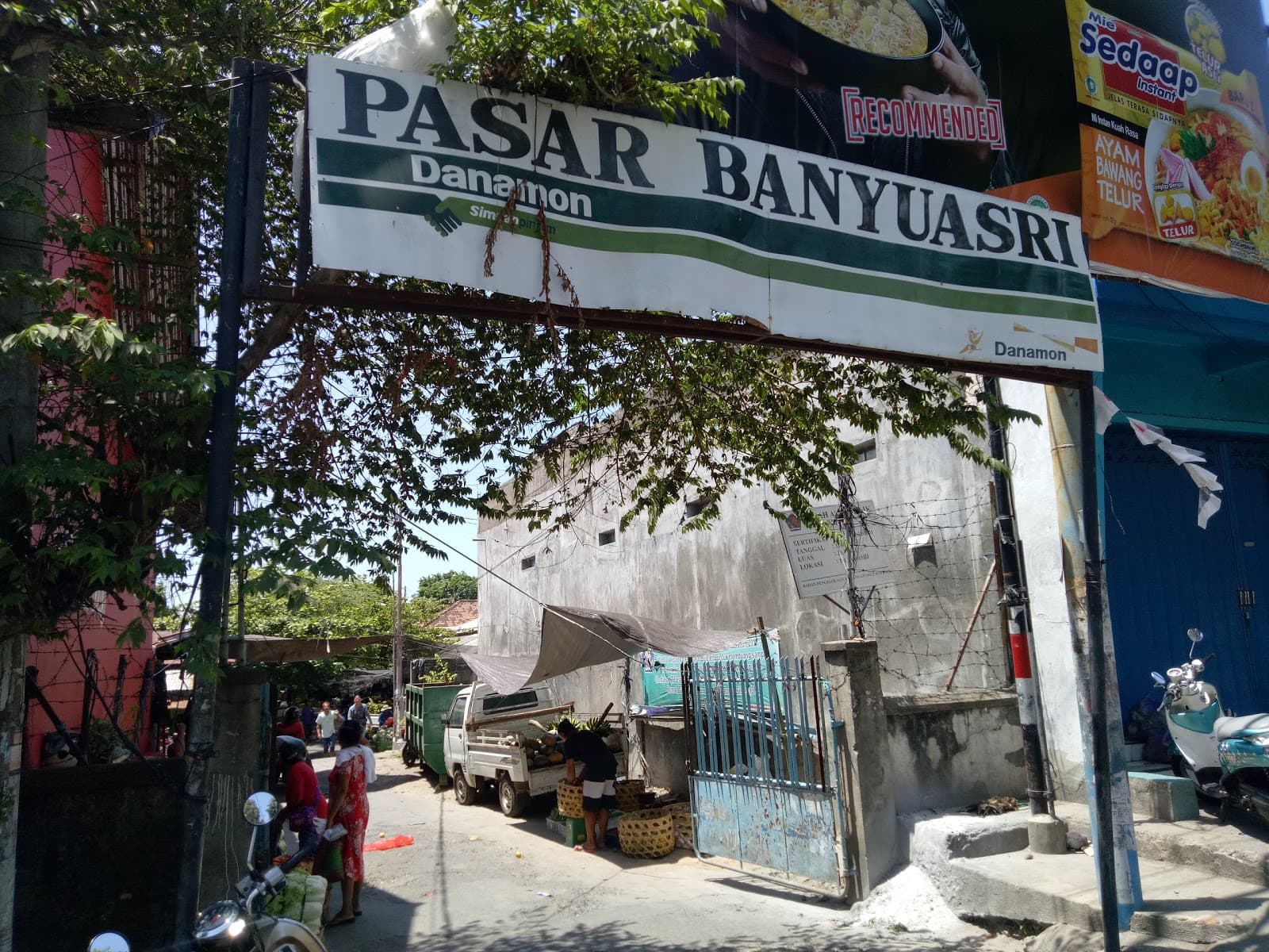 Banyuasri Market - Image 1