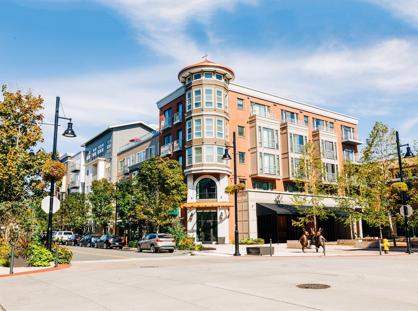 Woodin Creek Village - Image 1