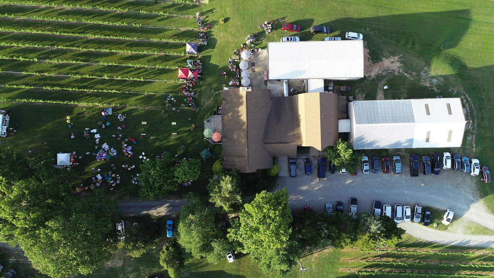 Lake Anna Winery - Image 1