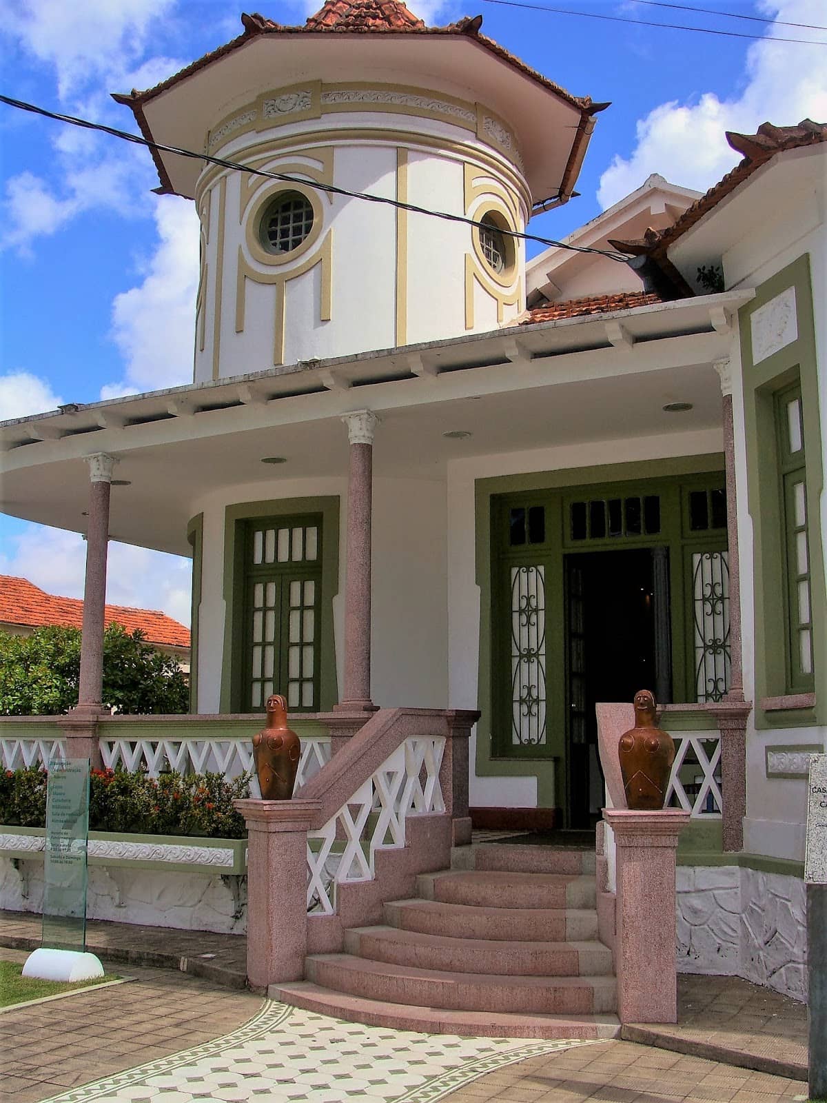 Local Handicraft Treasures