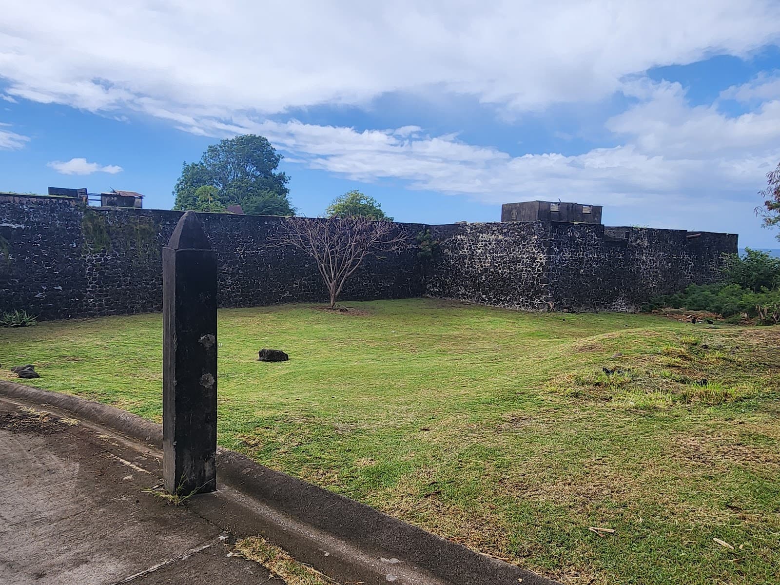 Fort Charles Sandy Point - Image 1