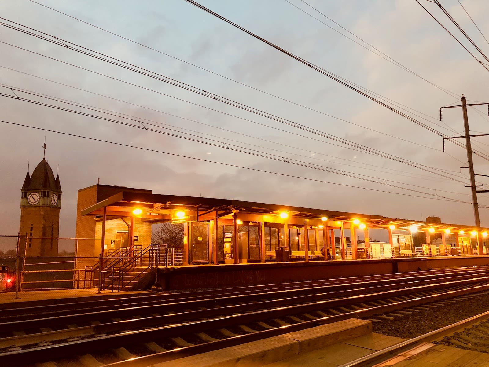Elizabeth Station (NJ Transit) - Image 1