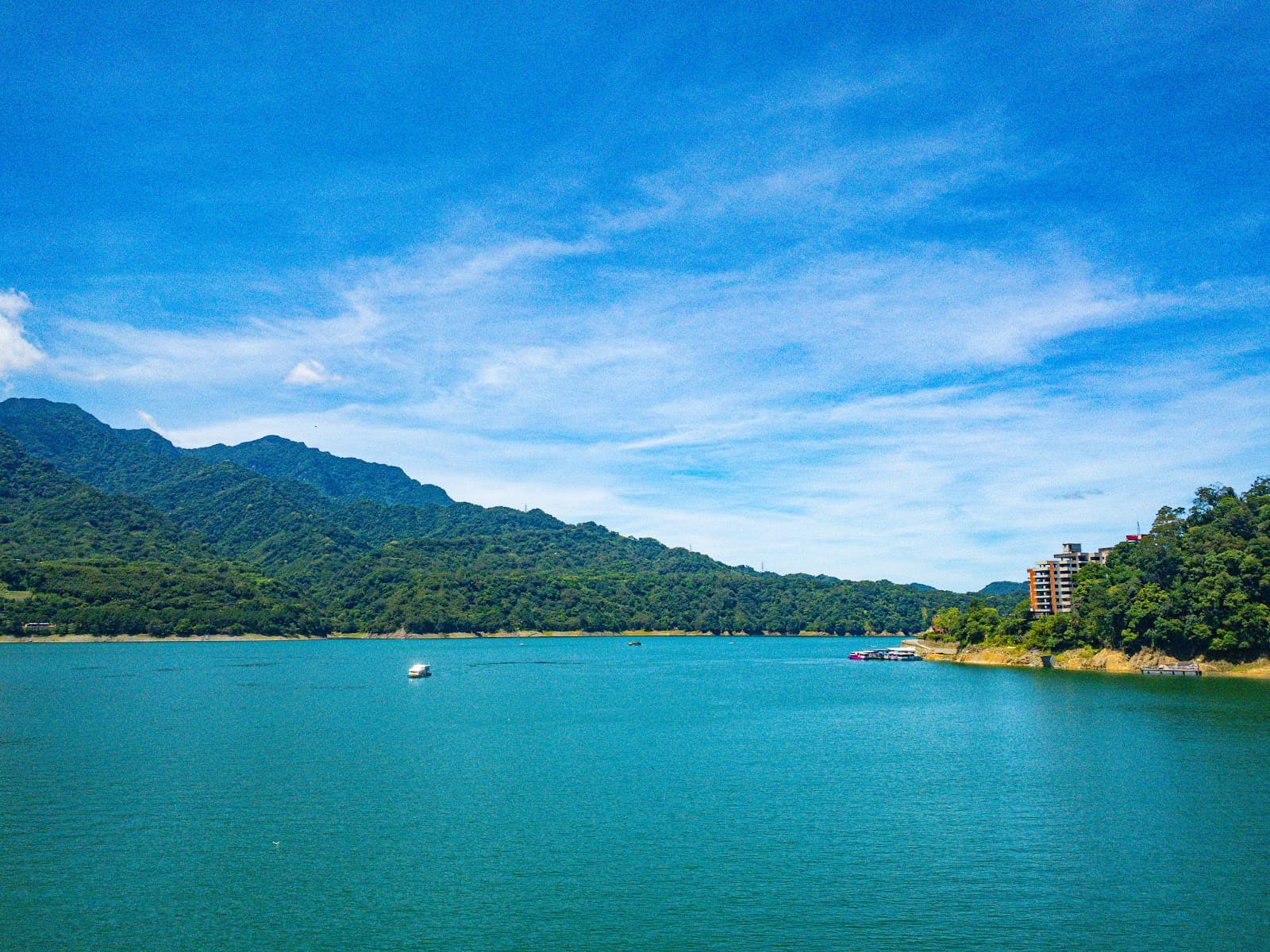 Amuping Lakeside Trail - Image 1