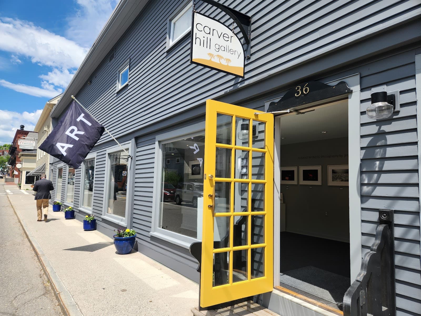 Carver Hill Gallery - Image 1