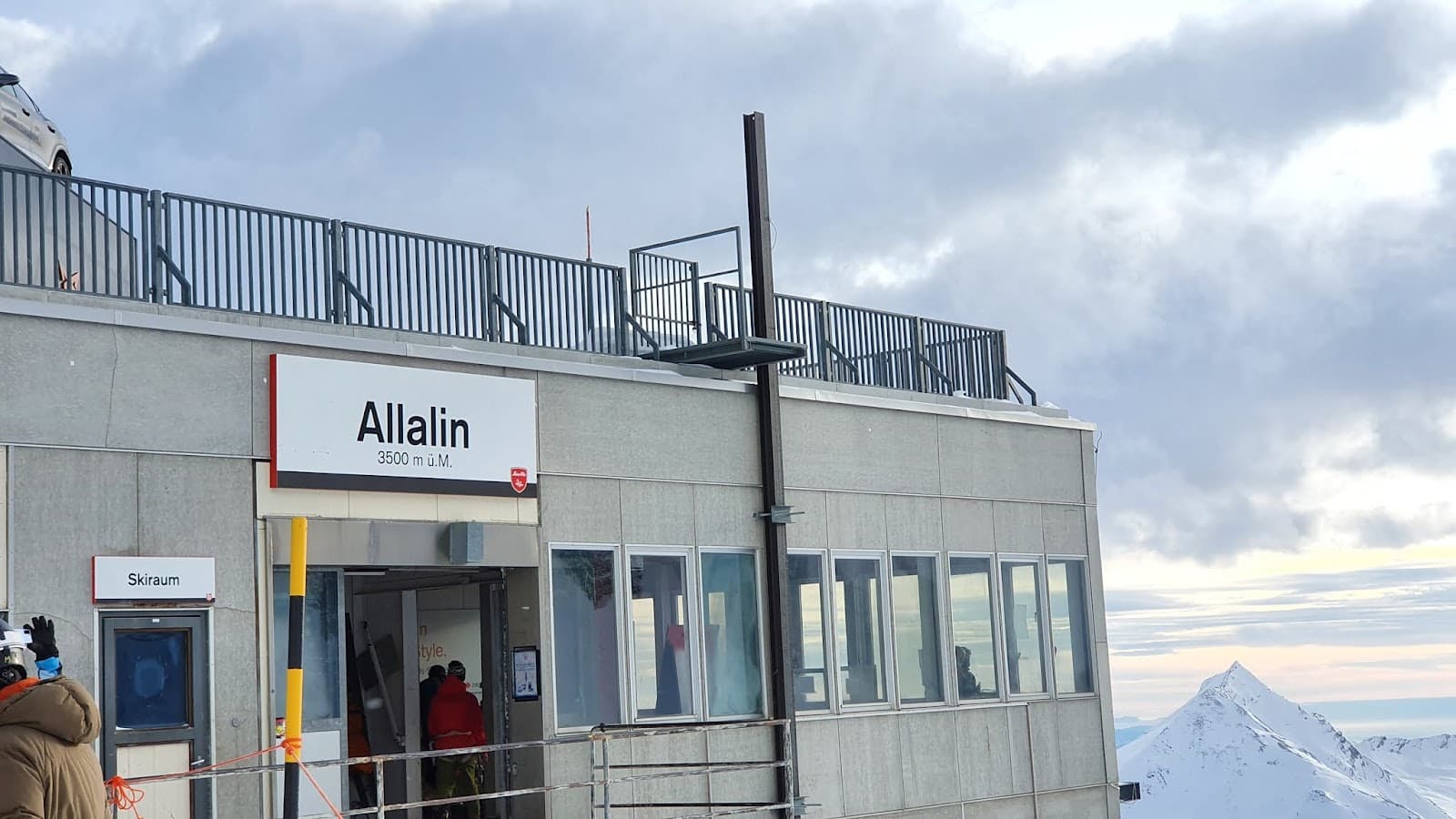 Revolving Restaurant Allalin - Image 1