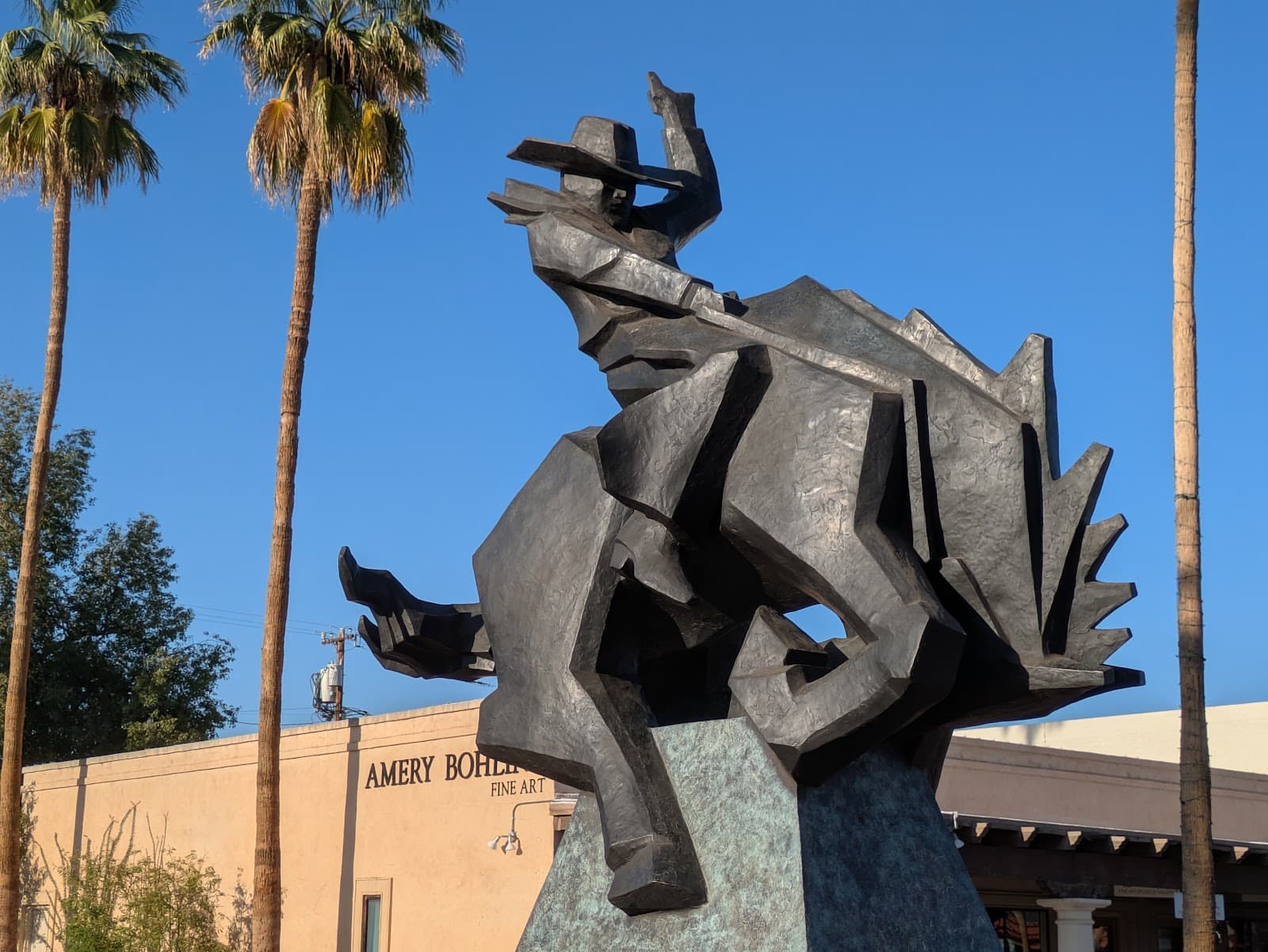 Jack Knife sculpture - Image 1