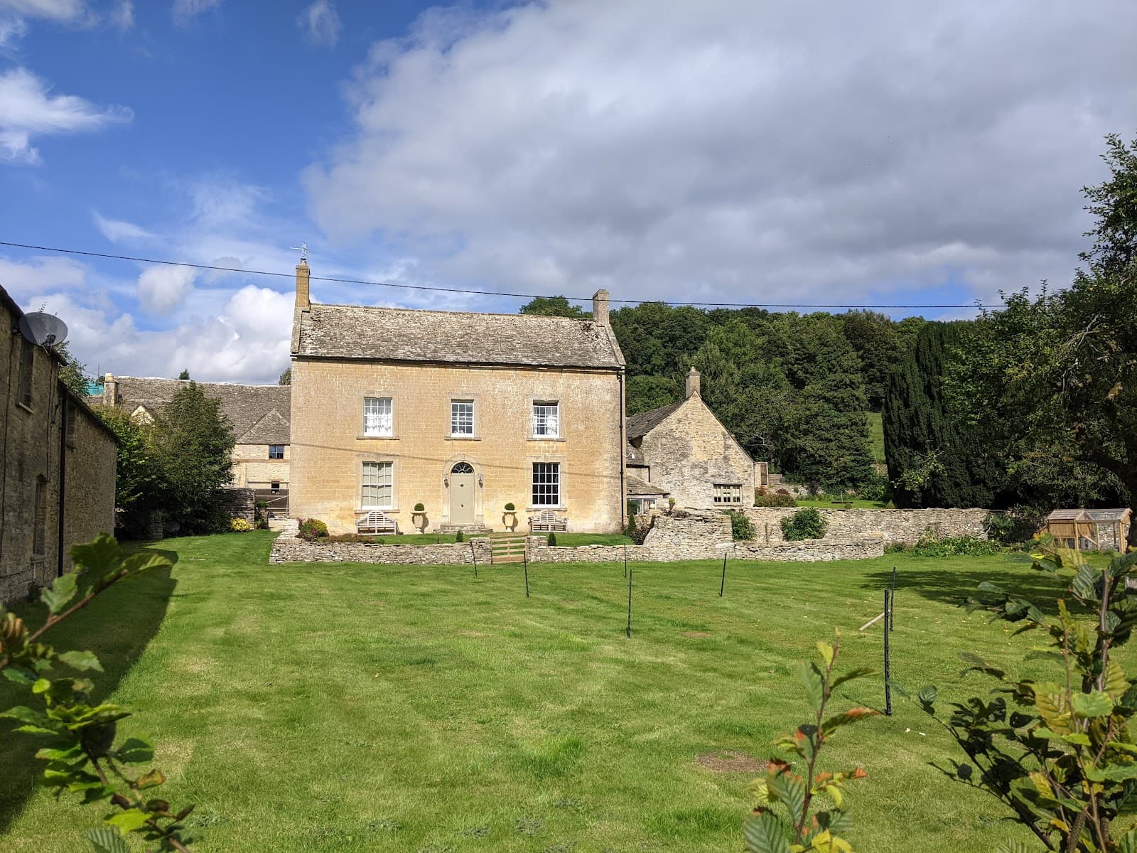 Naunton - Image 1
