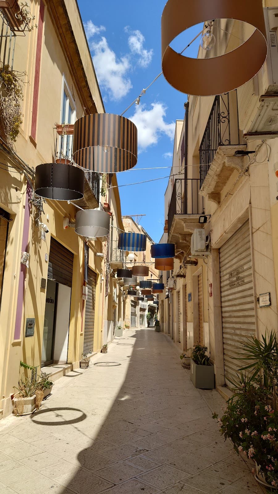 Via Garibaldi - Image 1